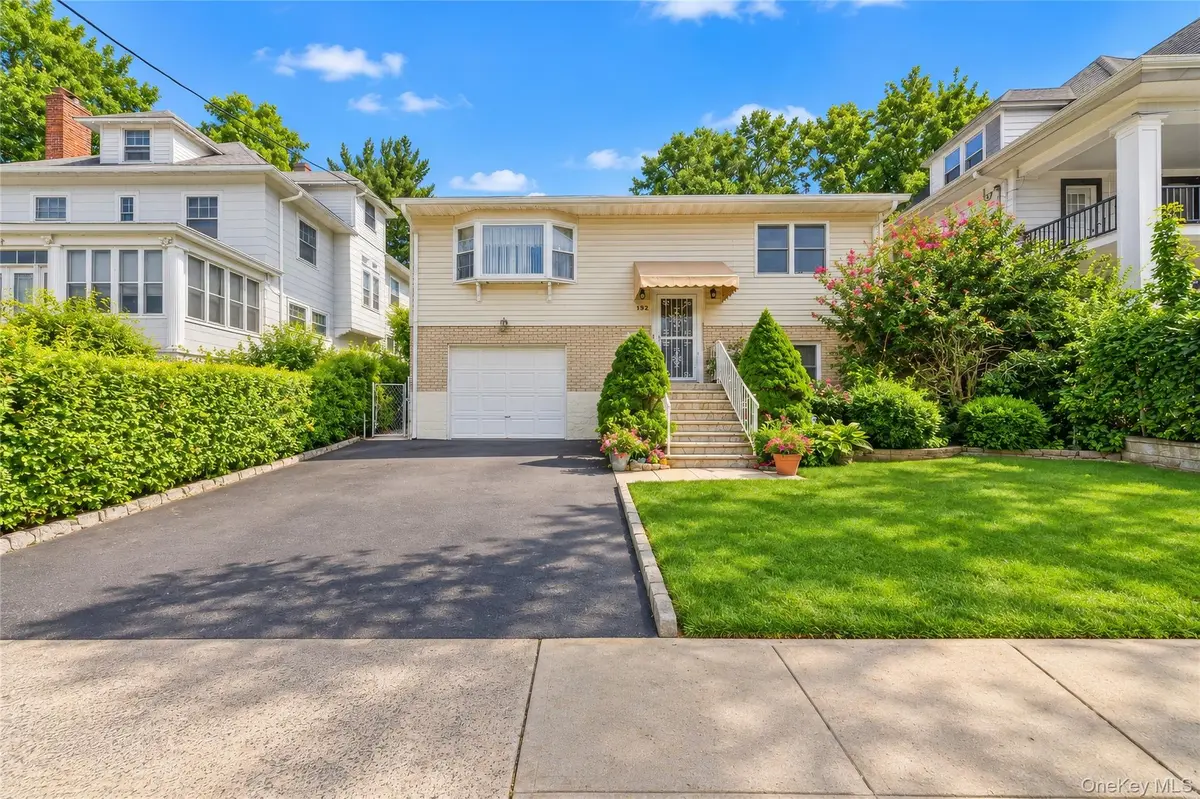 152 Van Cortlandt Pk AVE, Yonkers, NY 10701