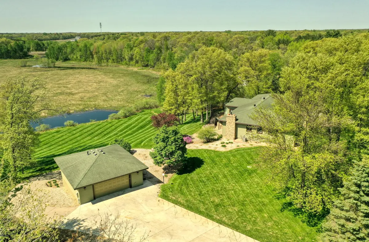 19290 Silverod ST NW, Anoka, MN 55303
