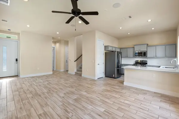 212 Verrado PATH, Austin, TX 78748