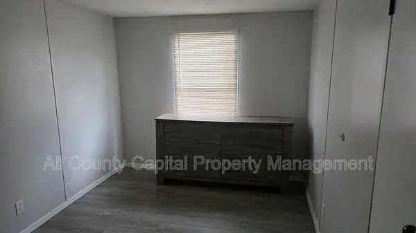 1113 Colorado DR #10, Smithville, TX 78957