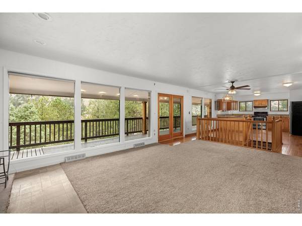 42 Ottawa, Lyons, CO 80540