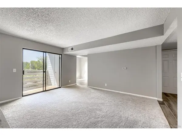 7395 E Eastman #203L, Denver, CO 80231