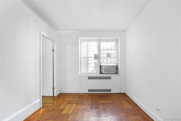 2191 Bolton ST #5E, Bronx, NY 10462