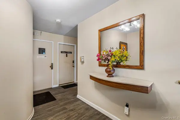 1301 Michael CT #1623, Bayside, NY 11360