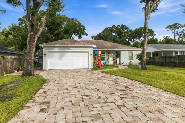 5001 18TH ST E, Bradenton, FL 34203