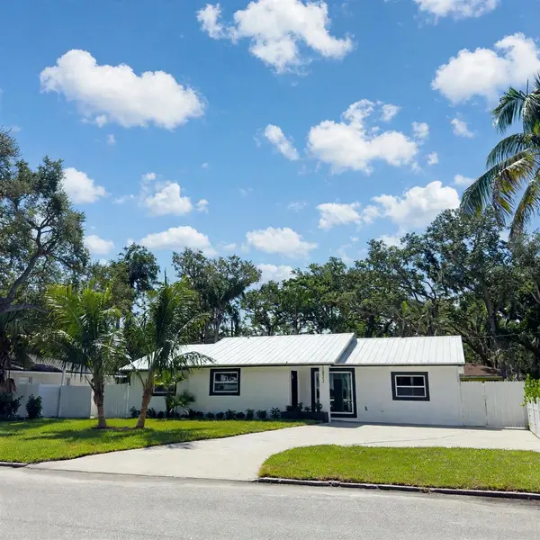 1822 2ND AVE E, Bradenton, FL 34208