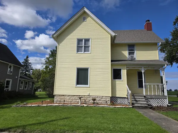 244 Maple ST, Paw Paw, IL 61353