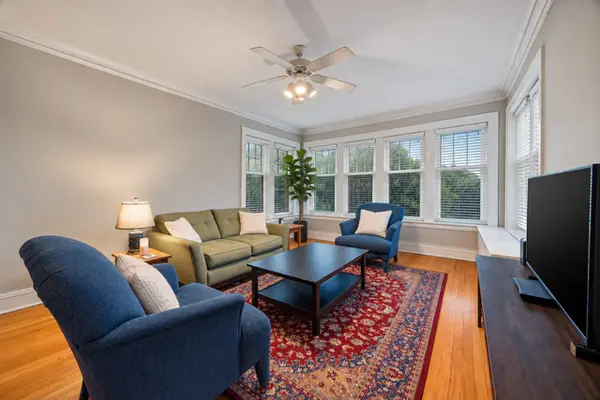 5030 N Leavitt ST #3, Chicago, IL 60625