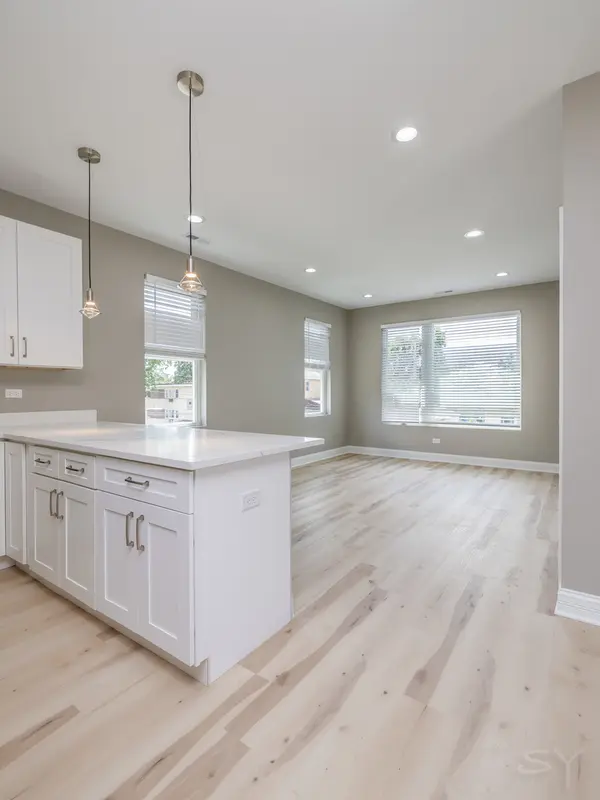 723 N Waller AVE #3, Chicago, IL 60644