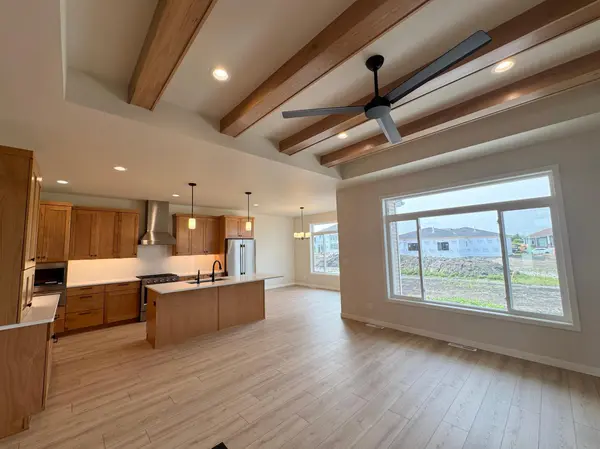 413 Reese WAY, Mapleton, ND 58059