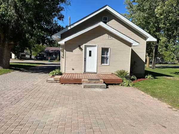 216 6th ST NE, Long Prairie, MN 56347