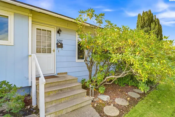 507 Catskill, Richland, WA 99354