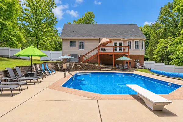 206 Eastwood Dr #A, Dickson, TN 37055