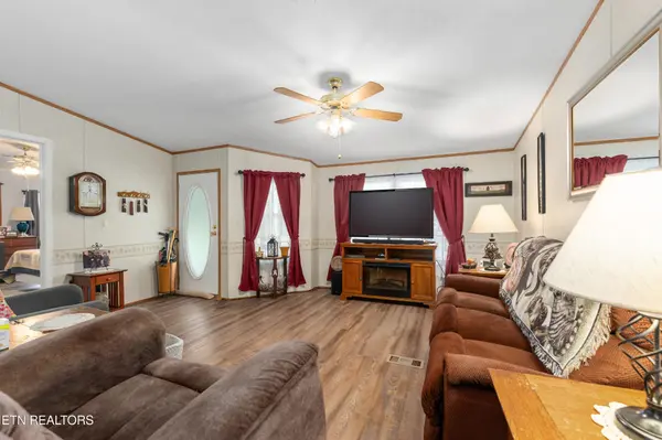 136 Camp Davidson Rd, Vonore, TN 37885