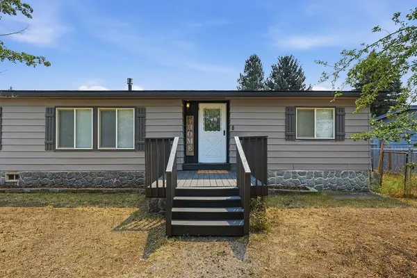 3210 E Denison-Chattaroy Rd, Chattaroy, WA 99003