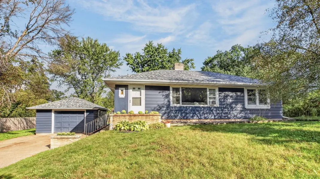 2137 14th ST, Eau Claire, WI 54703