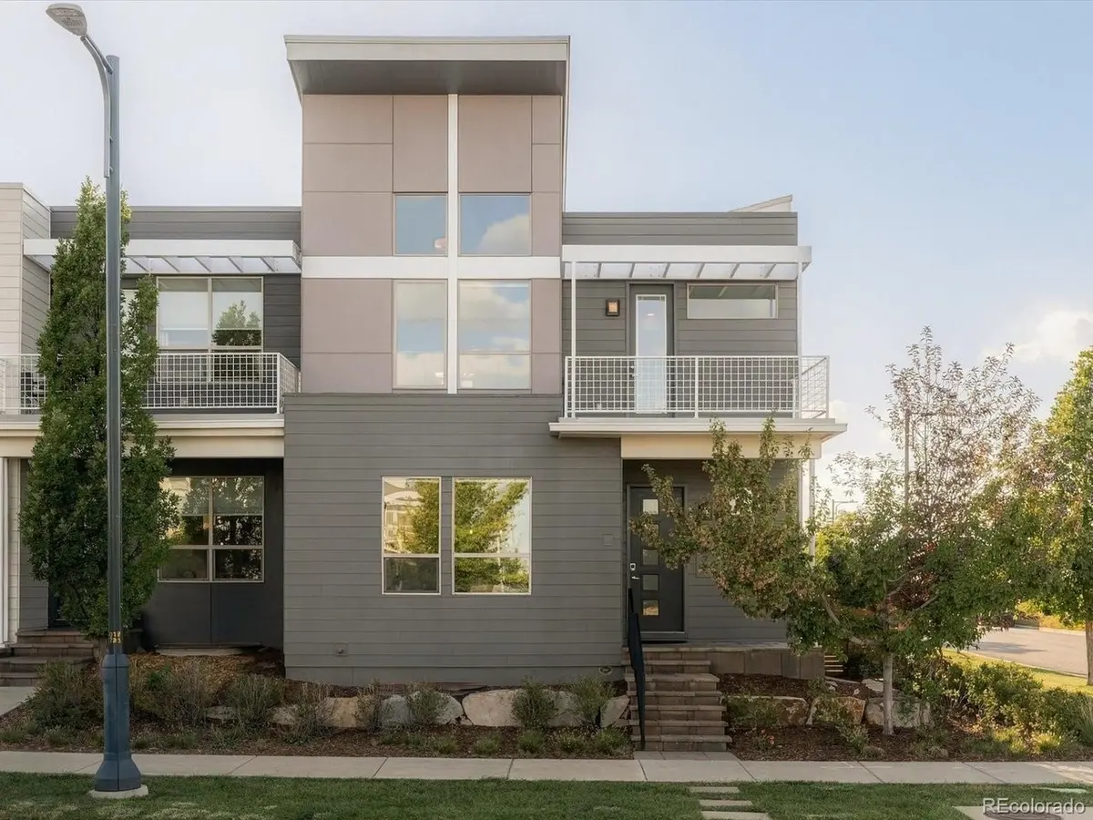 5547 Valentia, Denver, CO 80238