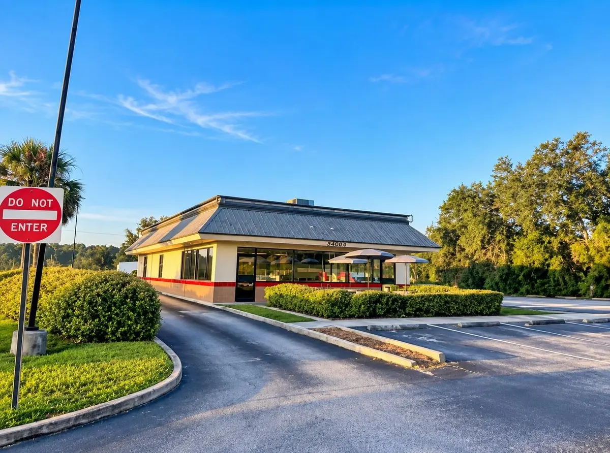 30290 CORTEZ BLVD, Brooksville, FL 34602