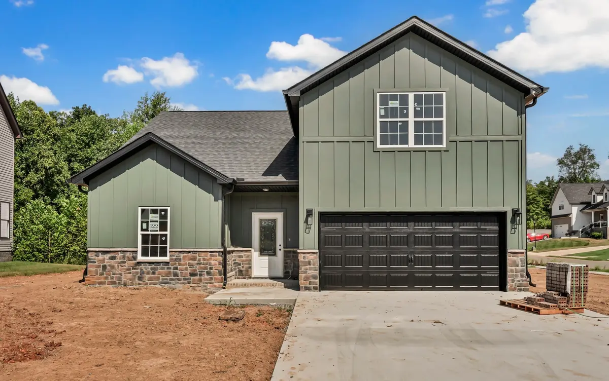 3016 Timberdale Dr, Clarksville, TN 37042
