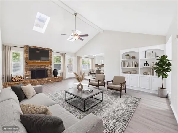 4900 Ridgeline Drive, Arlington, TX 76017