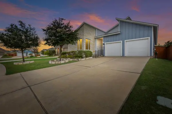 11321 American Mustang LOOP, Manor, TX 78653