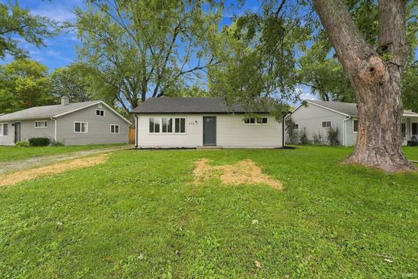 532 Montclair DR, New Haven, IN 46774