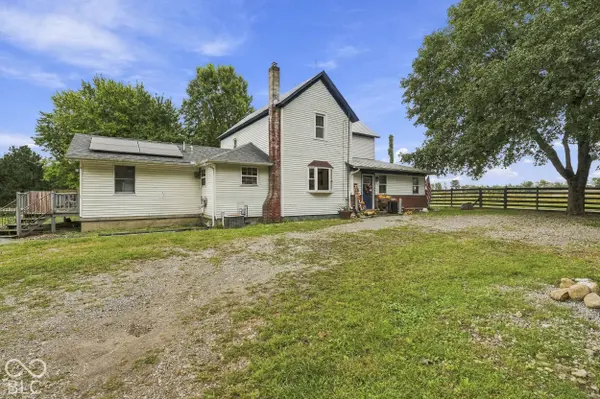 610 E 5th ST, Burlington, IN 46915