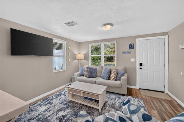 3720 W ELROD AVE, Tampa, FL, 33611 photo 8