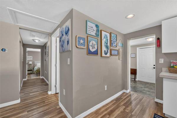 3720 W ELROD AVE, Tampa, FL, 33611 photo 14