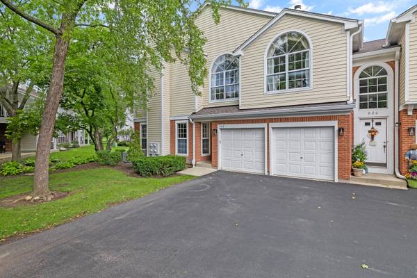 924 Ann Arbor LN #0, Vernon Hills, IL 60061