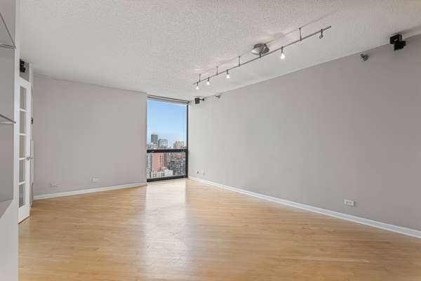 1122 N Clark ST #3105, Chicago, IL 60610
