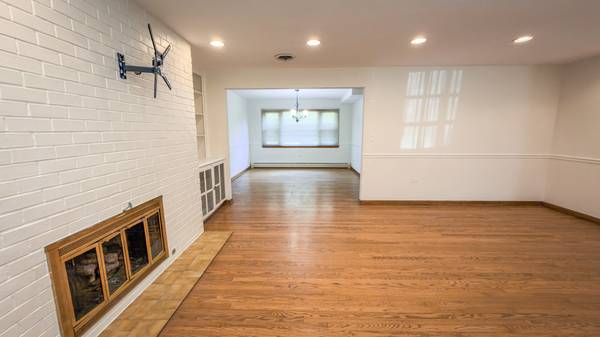 18535 Western AVE, Homewood, IL 60430