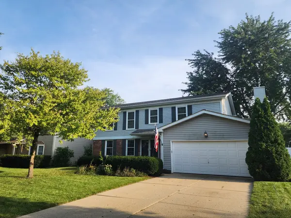 763 Concord DR, Crystal Lake, IL 60014