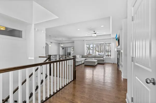 4950 Beach ST NE, Prior Lake, MN 55372