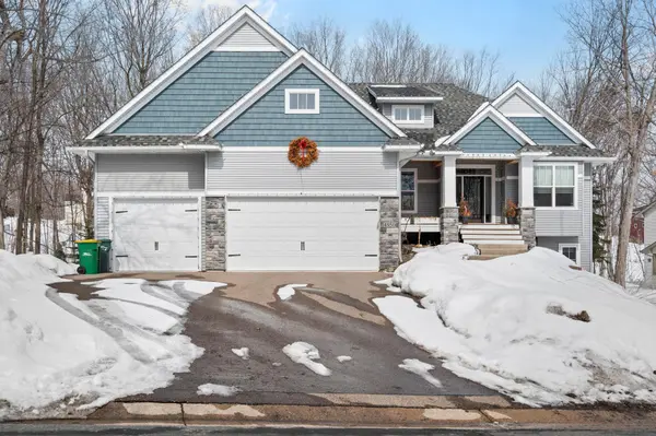 4950 Beach ST NE, Prior Lake, MN 55372