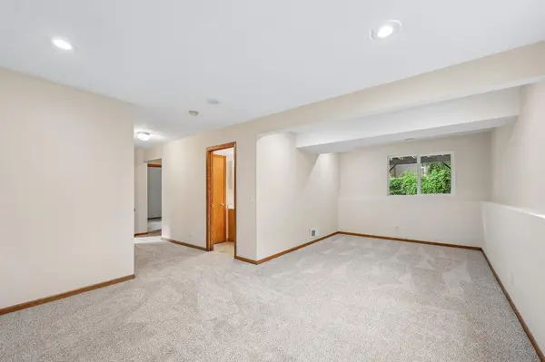 13008 Oliver AVE S, Burnsville, MN 55337