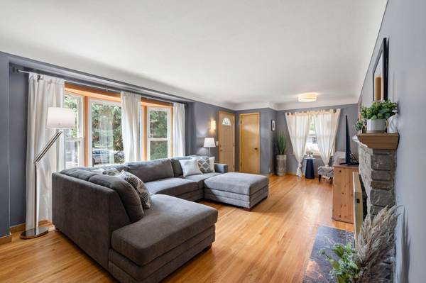 6001 Washburn AVE S, Minneapolis, MN 55410