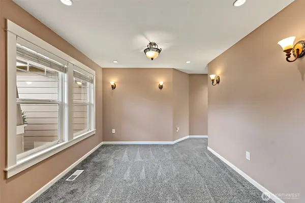11407 135th ST E, Puyallup, WA 98374