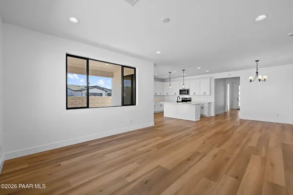 5992 E Finch ST, Prescott Valley, AZ 86314