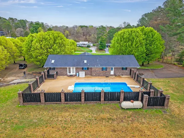 932 Johnson Road, Chickamauga, GA 30707