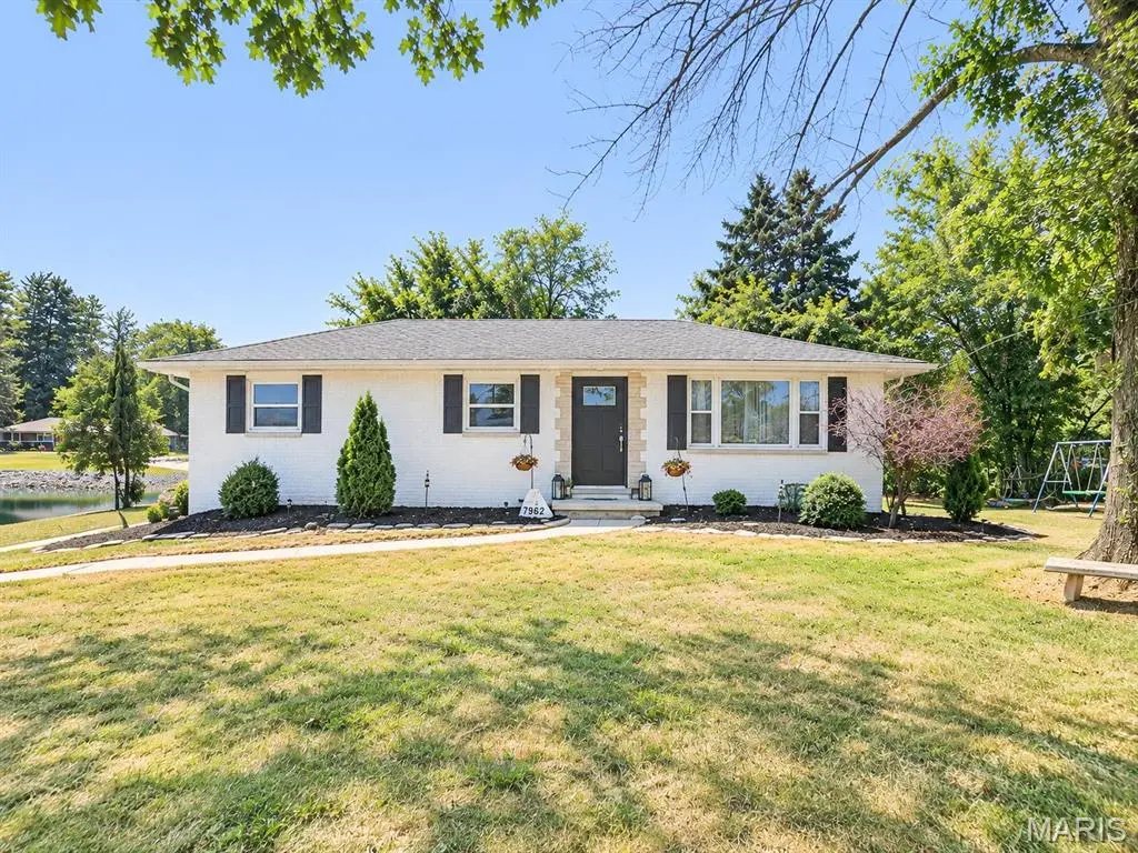 7962 State Route 140, Edwardsville, IL 62025