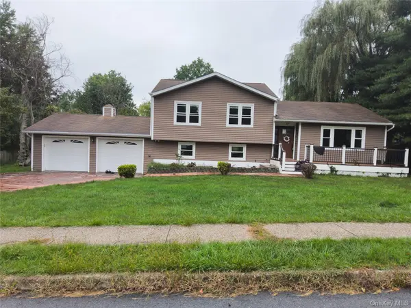 70 Barnes RD, Washingtonville, NY 10992