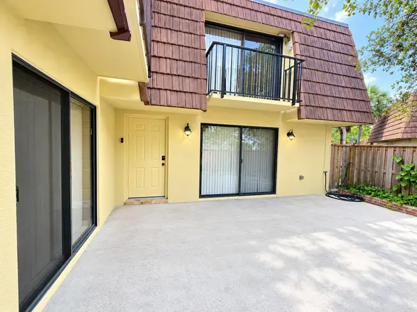 5263 BROOK CT #247, Orlando, FL 32811
