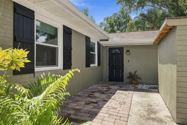 6613 TRAVIS BLVD, Tampa, FL 33610