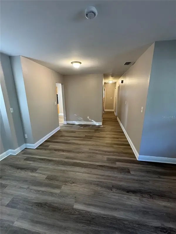 7602 PINE HILL DR, Tampa, FL 33617