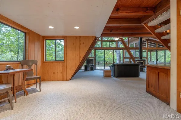 236 Nature Grove DR, Innsbrook, MO 63390