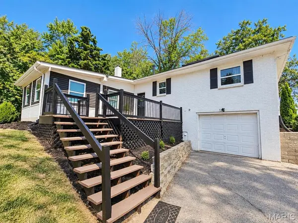 7962 State Route 140, Edwardsville, IL 62025