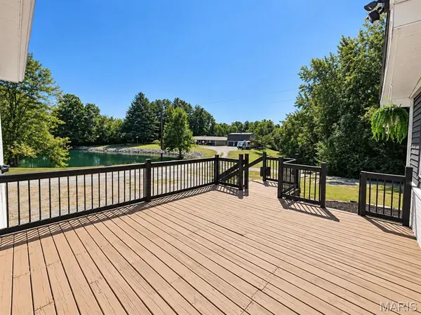 7962 State Route 140, Edwardsville, IL 62025