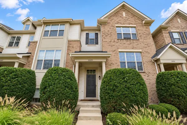 2009 Saipan DR, Glenview, IL 60026