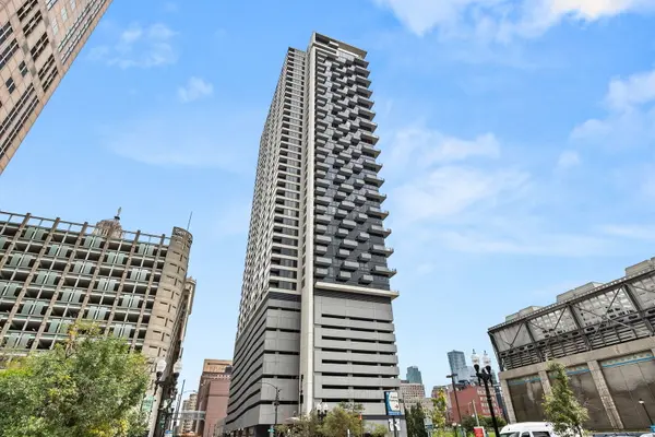 235 W Van Buren ST #2505, Chicago, IL 60607